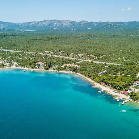 La Mirage Appartement Pirovac