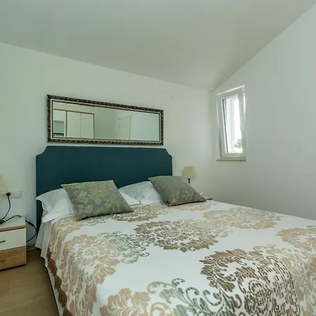 Apartment La Mirage *