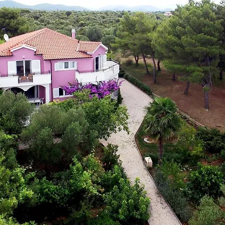 La Mirage