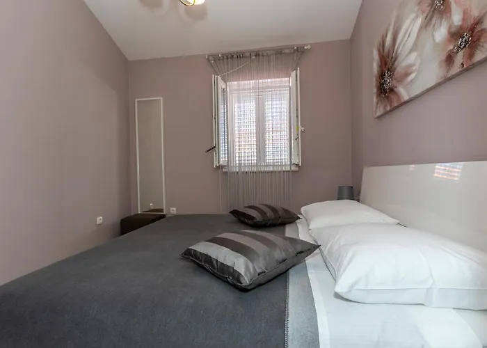 La Mirage * פירובאץ